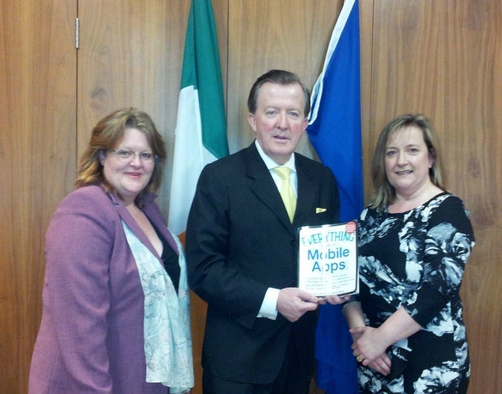 Debbie Harper of Tus Nua Designs, Minister John Perry, Debbie McDonnell of The Marketing Shop
